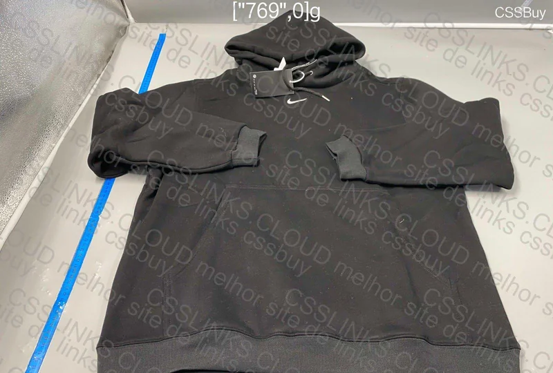 Nike Mini Swoosh Hoodie 3