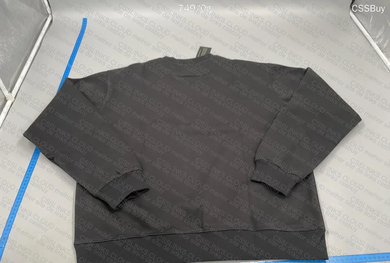 Versace Husky Crewneck Hoodie 4