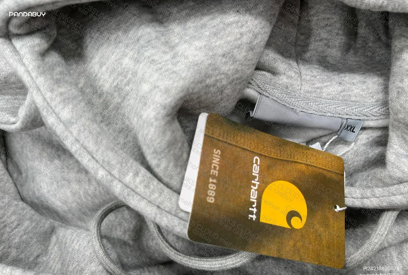 Carhartt Crewneck Sweatshirt 2