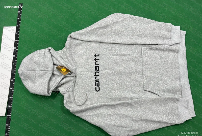 Carhartt Crewneck Sweatshirt 4