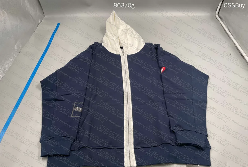 C.E Crewneck Sweatshirt - Husky Reps