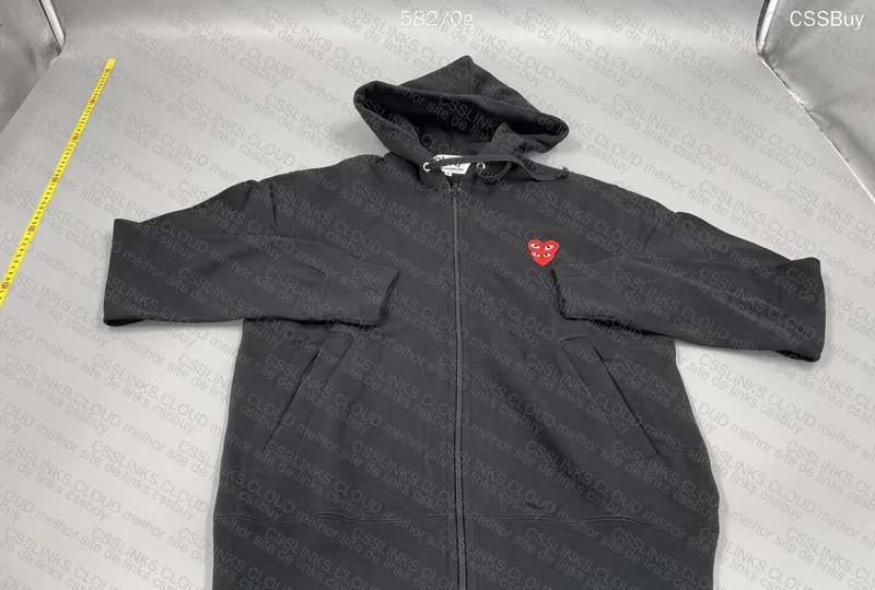 CDG Crewneck Sweatshirt 2