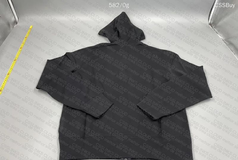 CDG Crewneck Sweatshirt 4