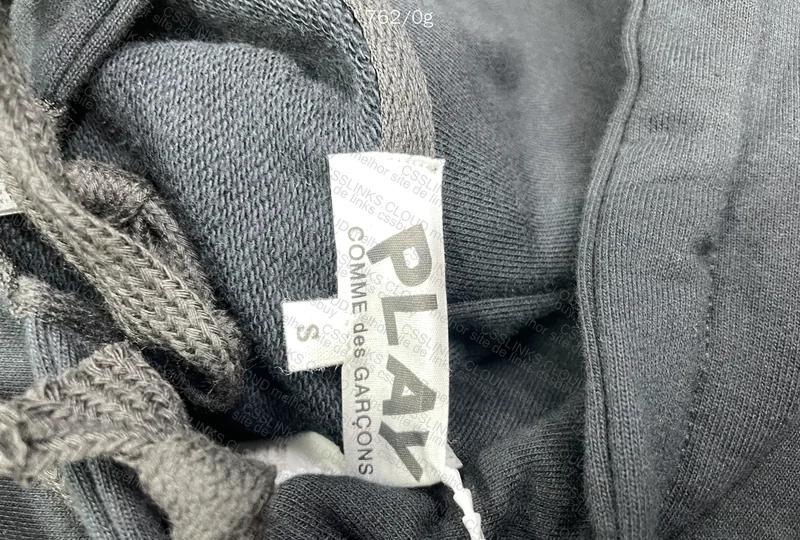 CDG Crewneck Sweatshirt 4