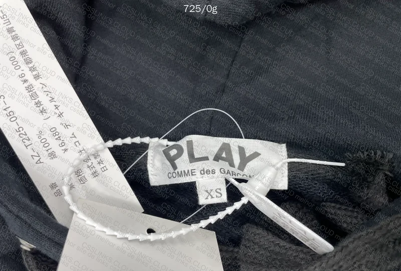 CDG Crewneck Sweatshirt 4
