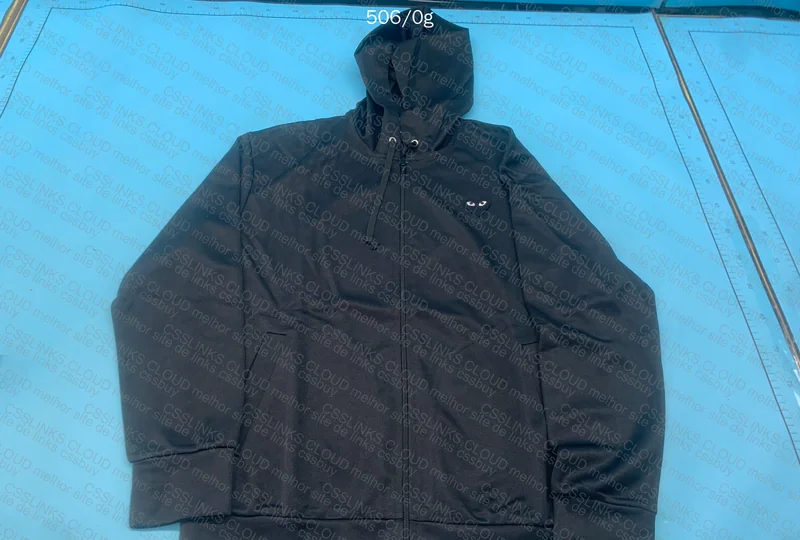 CDG Crewneck Sweatshirt 3