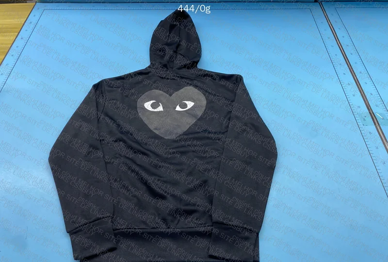 CDG Crewneck Sweatshirt 4