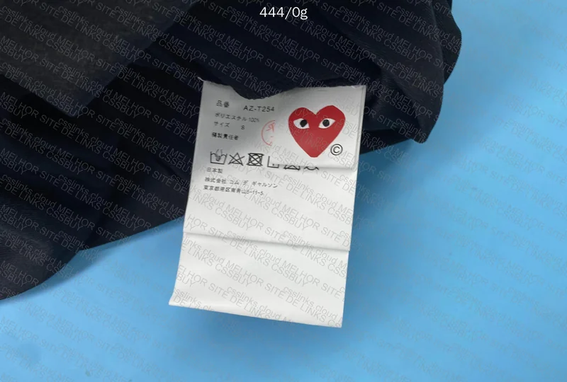 CDG Crewneck Sweatshirt 6