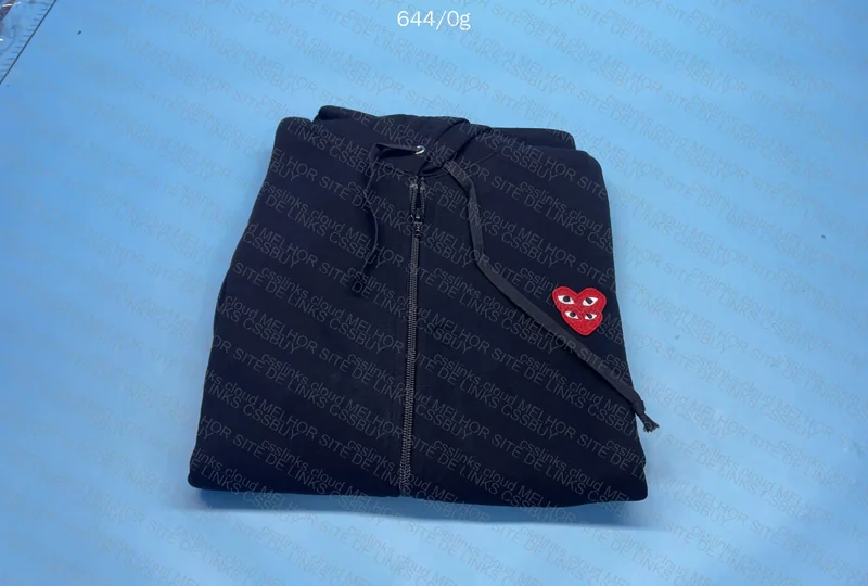 CDG Crewneck Sweatshirt 5