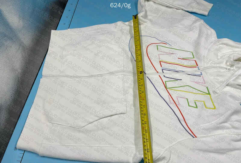 White Hoodie (GL or RL?) 6