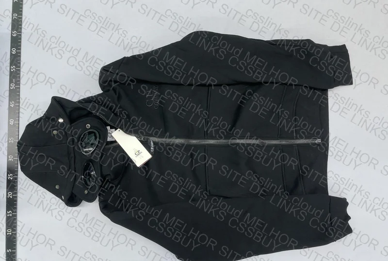 CP Company Hoodie 2