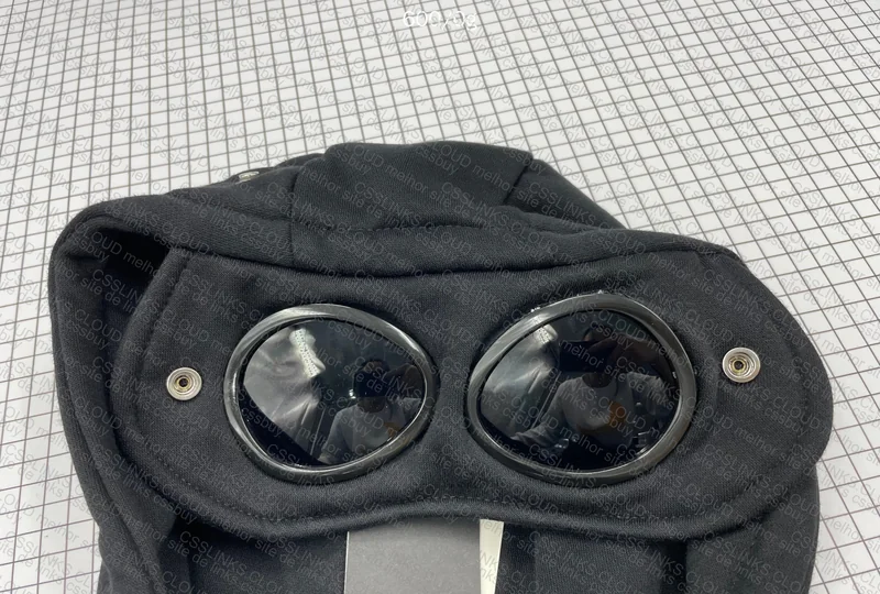 C.P/CP Company Hoodie 2