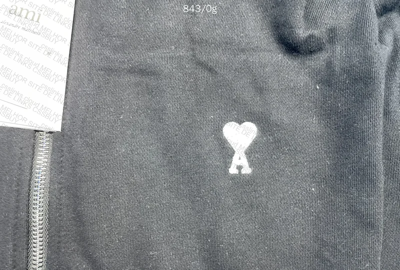 Ami Paris Zip-Up Hoodie 4