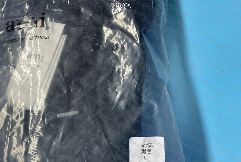 Ami Paris Zip-Up Hoodie 6