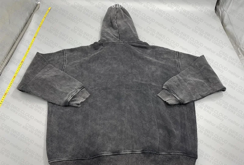 Artiemaster Zip-Up Hoodie 4