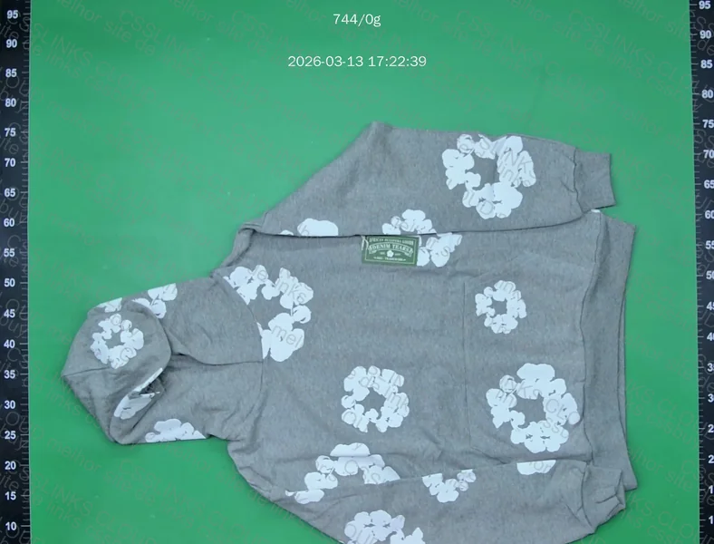 Moletom denim tears 2