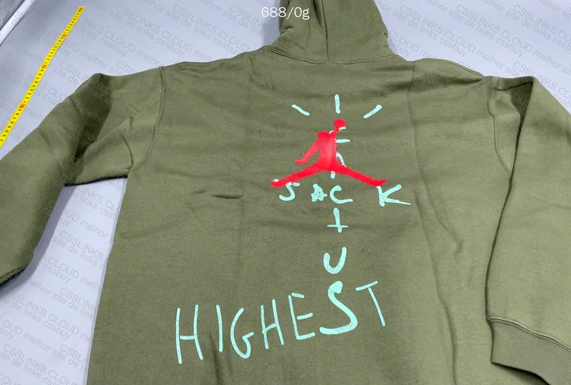 Travis Hoodie 4