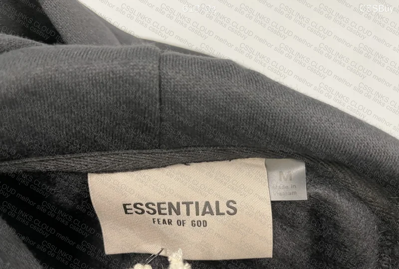 Essencials FOG Hoodie 2