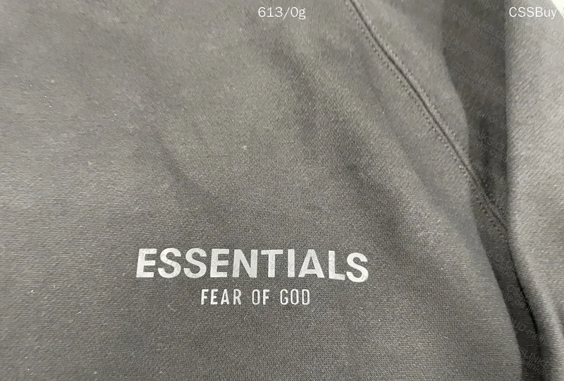 Essencials FOG Hoodie 3