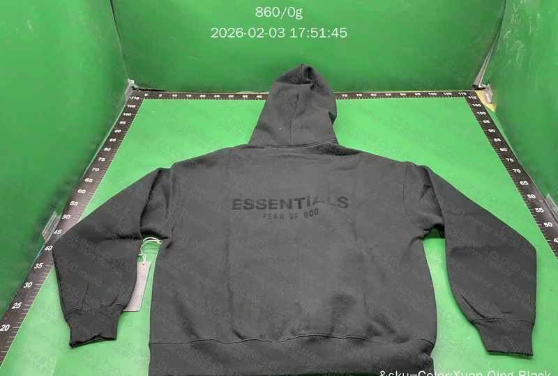 Moletom ESSENTIALS 6