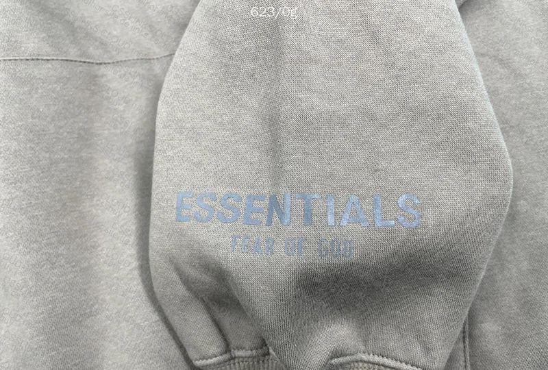 Essentials Hoodie (GL✅?) 3