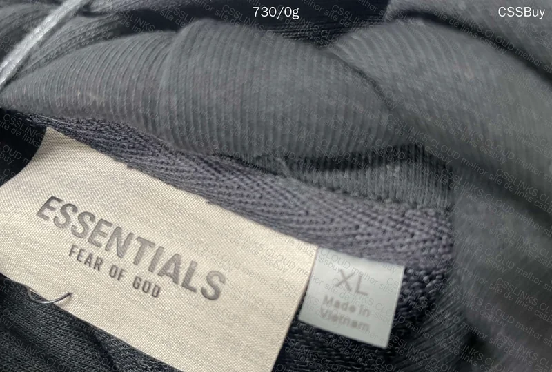 Essentials Hoodie (HELP, no idea about quality) 3