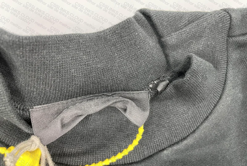 ESSENTIALS Hoodie - Singor 3