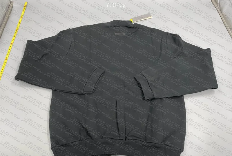 ESSENTIALS Hoodie - Singor 4