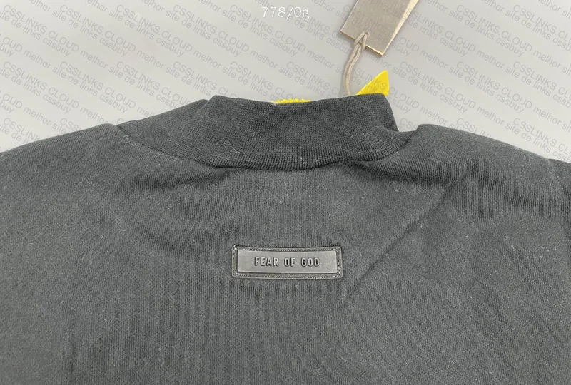 ESSENTIALS Hoodie - Singor 6