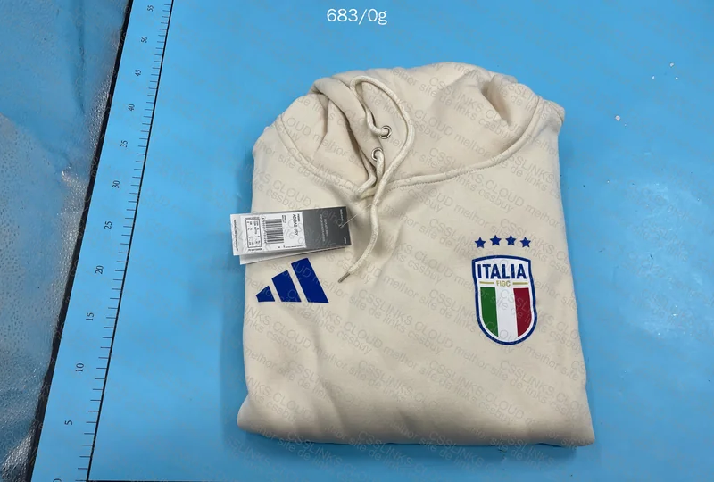 Italia Hoodie 6