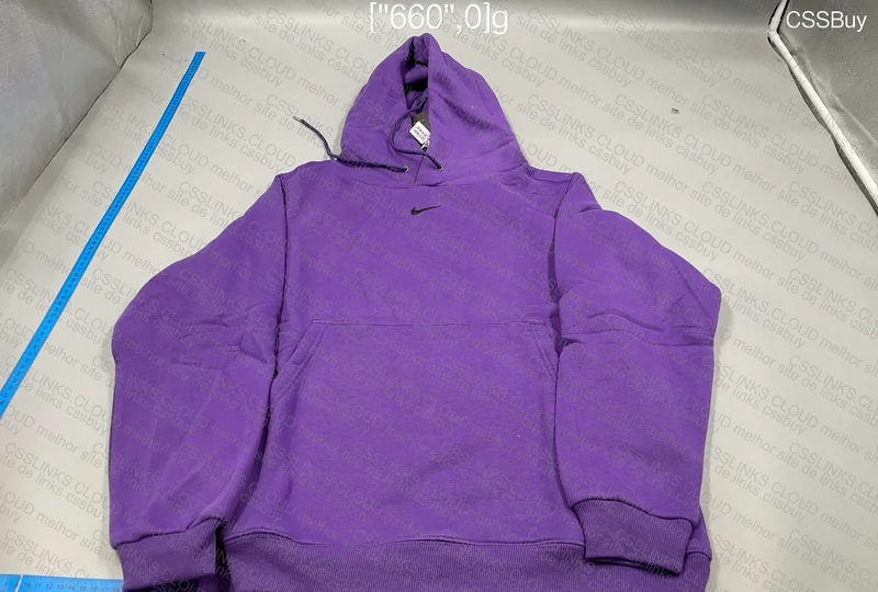Nike Mini Swoosh Hoodie 2