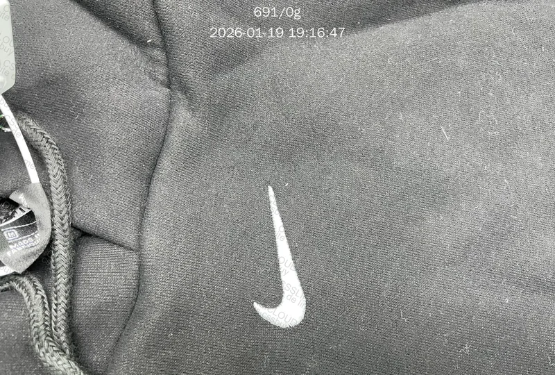 Moletom Mini Swoosh Preto 4