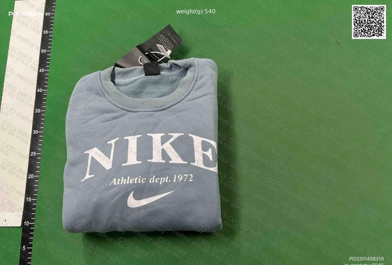 Nike Hoodie 4