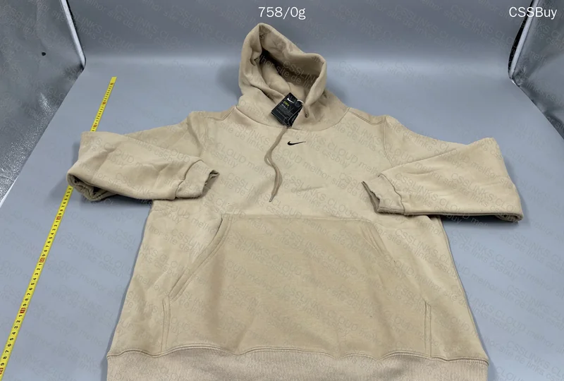 Nike Hoodie 3