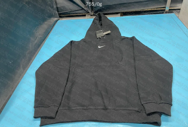 Nike Hoodie 4