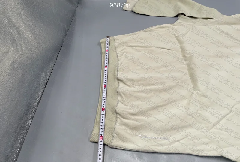 Nike ACG Hoodie (with measurements) 9