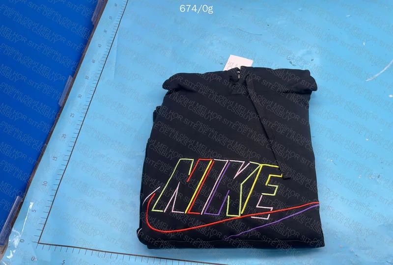 Nike Art Color Hoodie