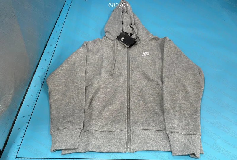 Nike Club Hoodie 4