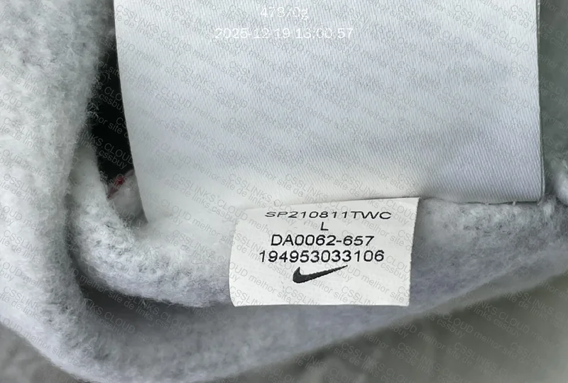 Nike Graphite Hoodie 4