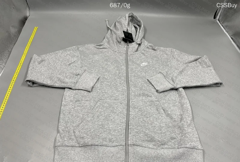 Nike Sportswear Hoodie 4