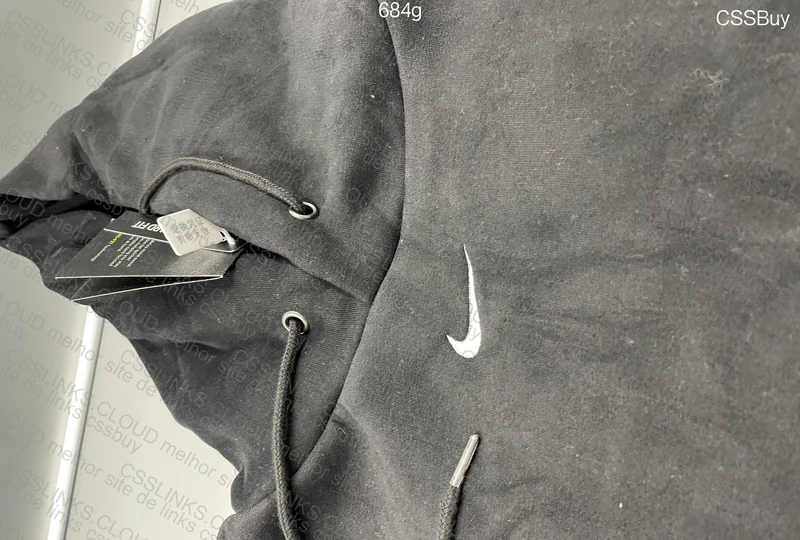 Nike Mini Swoosh Hoodie 3