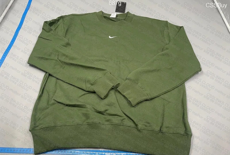 Nike Mini Swoosh Hoodie 3
