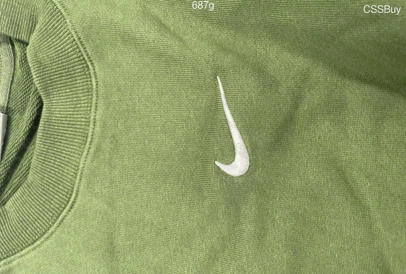 Nike Mini Swoosh Hoodie 4