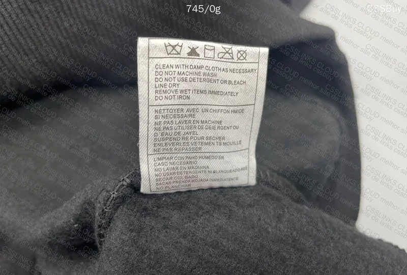 Nike Mini Swoosh Hoodie 2