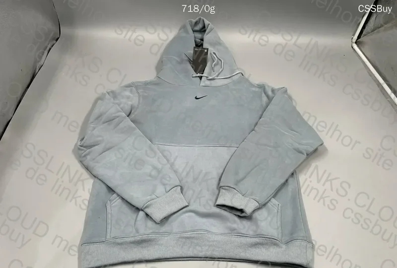 Nike Mini Swoosh Hoodie 2