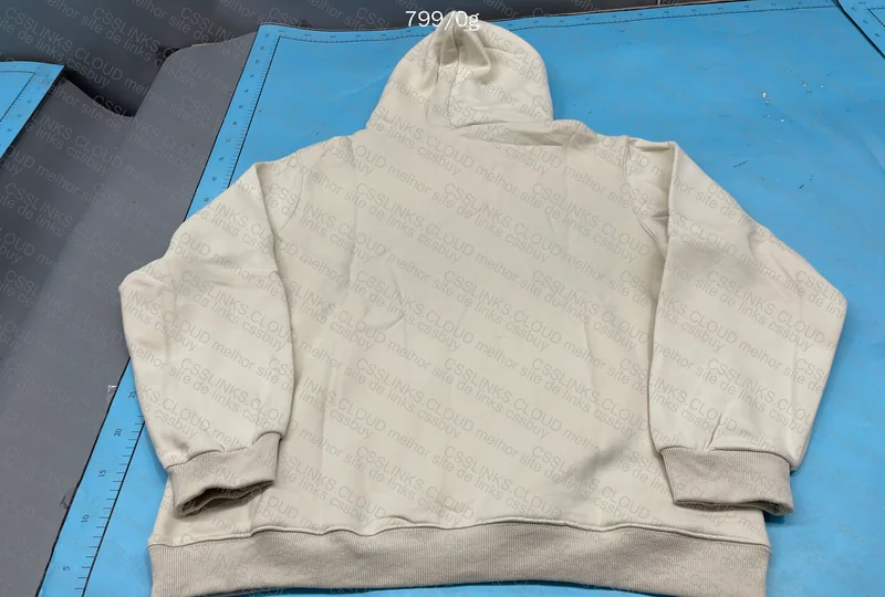 Nike Mini Swoosh Hoodie (with measurements)