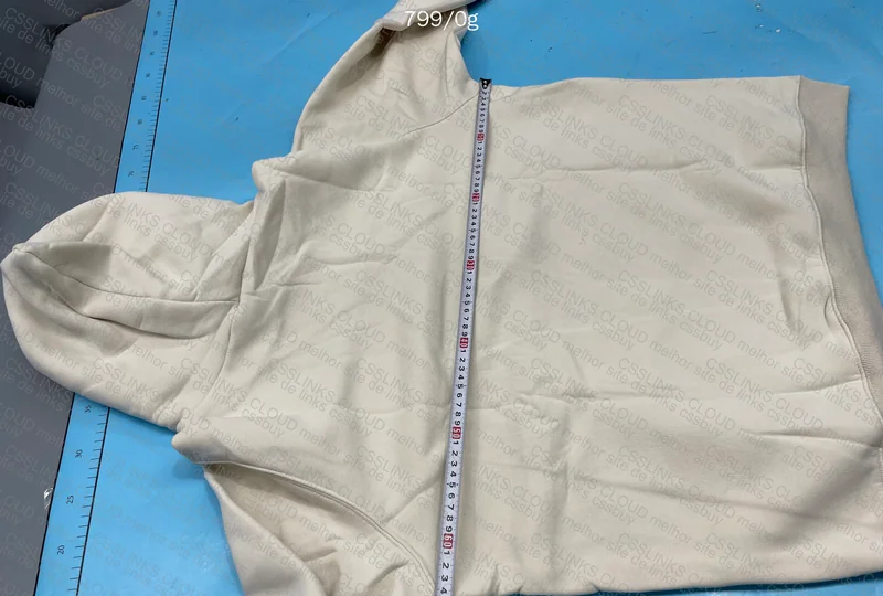 Nike Mini Swoosh Hoodie (with measurements) 5