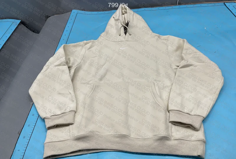 Nike Mini Swoosh Hoodie (with measurements) 6