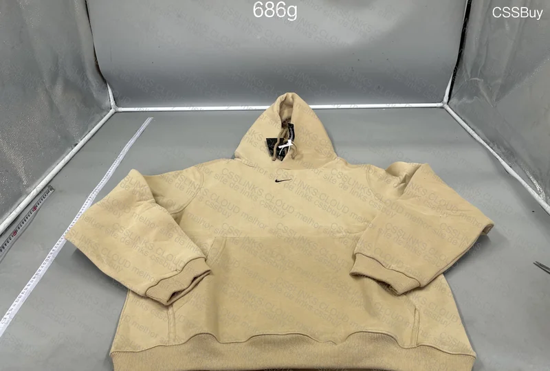 Nike Mini Swoosh Hoodie - Khaki 5