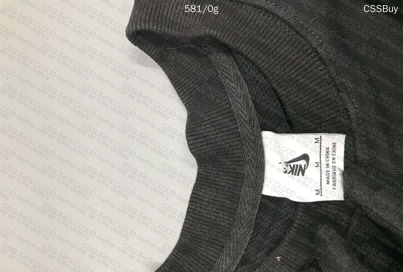 Nike Mini Swoosh Hoodie - Pure 4